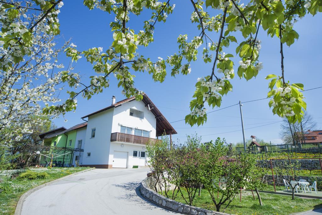 Apartment Bastaja Slunj Exterior photo