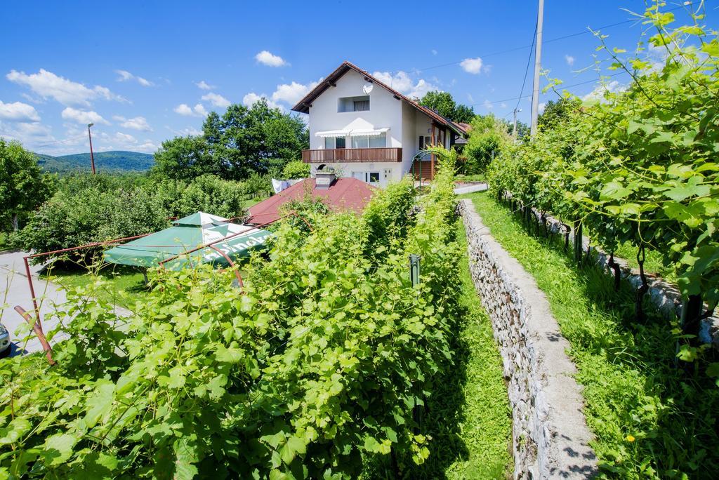 Apartment Bastaja Slunj Exterior photo